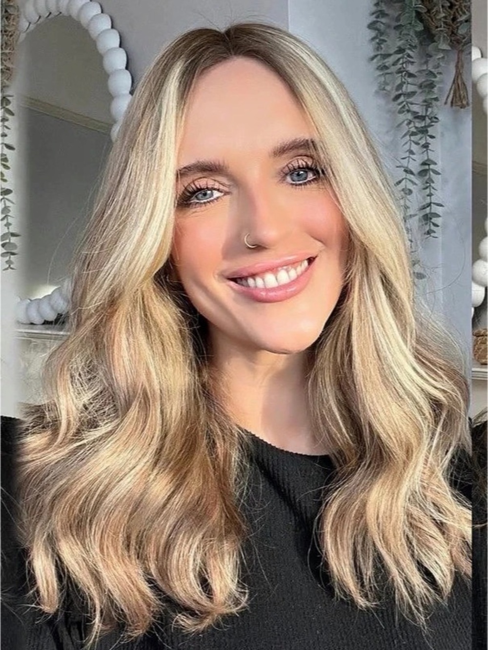 UniWigs Upgraded Courtney 16” Human Hair Topper 672LR Light Permafrost NWT remov